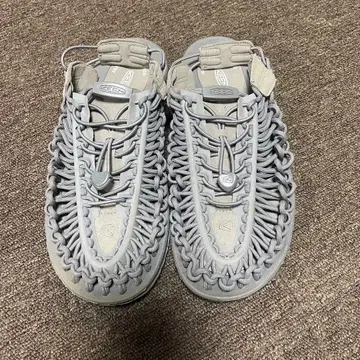 KEEN UNEEK 킨 유니크 빔즈 별주 오더