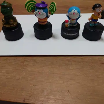도라에몽 피규어 세트