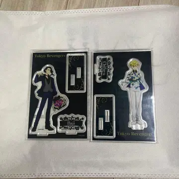 도쿄 리벤저스 아크릴 스탠드 2세트