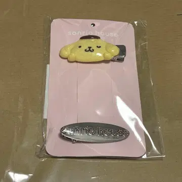 폼폼푸딩 산리오 하우스 모티브 헤어핀