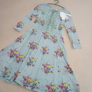 새상품 슈퍼 뷰티 튤 메쉬 원피스