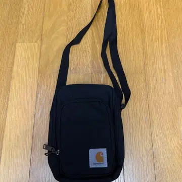 Carhartt 블랙 숄더백