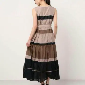 그레이스 콘티넨탈 diagram 슬리브리스 맥시 드레스