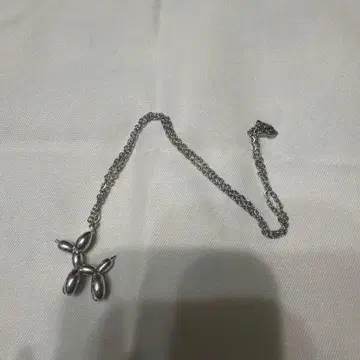 ghost 벌룬 푸들 목걸이