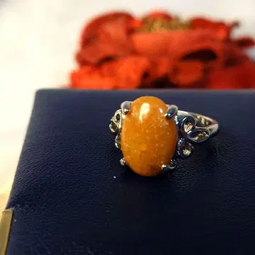 커다란 마노 영국에서 온 멋진 반지입니다!