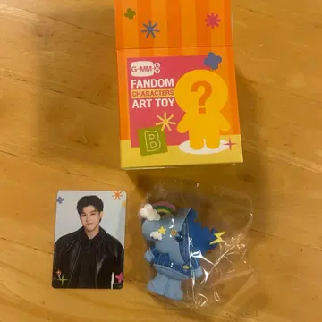 ART TOY SMYLE