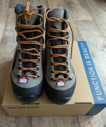 [ 새상품 ] mont-bell 몽벨 알파인 크루저 800 24.5cm