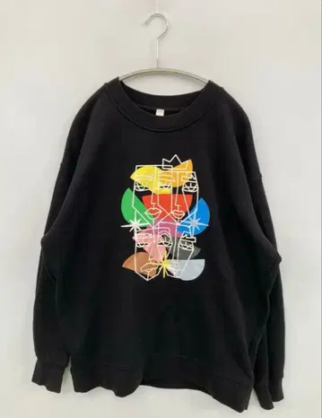 lululemon 컬러풀 그래픽 맨투맨