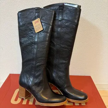 미사용 새상품 캠퍼 사이즈 38 블랙 가죽 롱 부츠 중간 굽