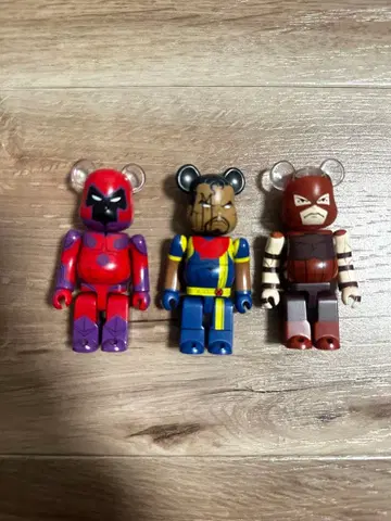 베어브릭 3체 세트 온슬로트 비샵 재규어 노트