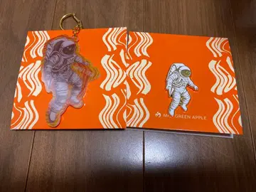 젠진 이뮤 가챠 키링 핀즈 미세스 그린애플