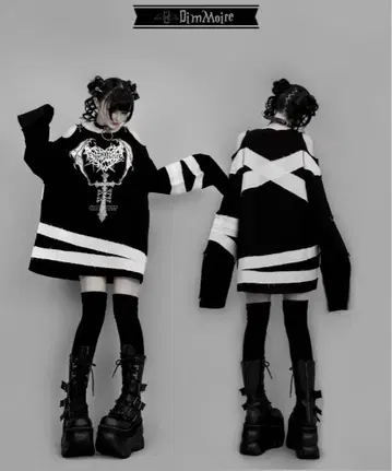 Dim Moire 구원의 십자가 거즈 상의 Black