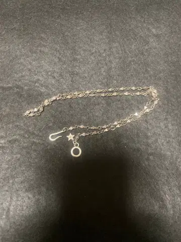 저스틴 데이비스 목걸이 체인