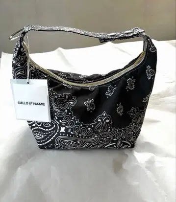 [새상품] CALL IT BY YOUR NAME 반다나 패턴 백 블랙