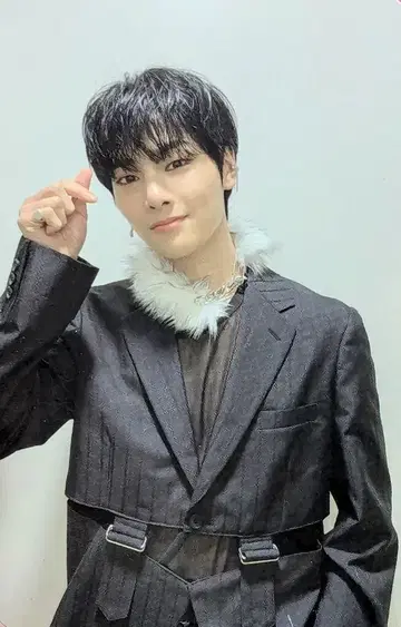 StrayKids Target I.N ODDINARY