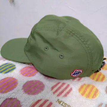 언디피티드 올리브 그린 플랫 브림 캡