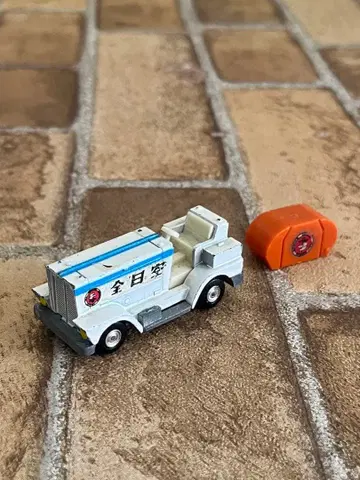 반다이 11 에어포트 시리즈 전일본공수 컨테이너 견인차