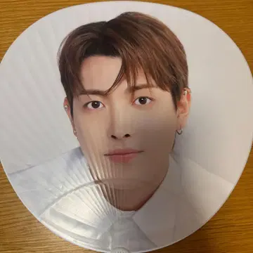 ATEEZ HONGJOONG 부채 IN YOUR FANTASY