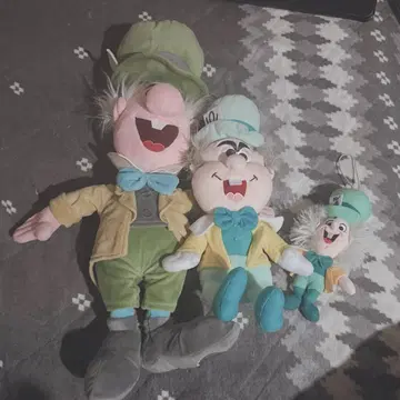 디즈니 이상한 나라의 앨리스 매드 해터 봉제 인형 유니베어