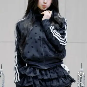 새상품 온라인 완판 아디다스 도트 트랙탑 블랙 M