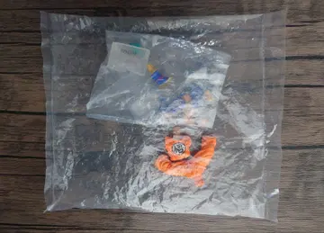 드래곤볼 HG 손오공(기뉴 바디 체인지 Ver.) & 개구리