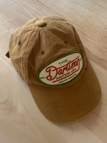 STUDIO D'ARTISAN 다루치잔 스토어 캡 모자