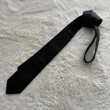 agnes b. 가죽 넥타이