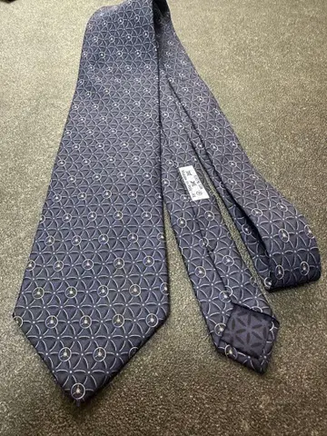 던힐 dunhill 네이비 넥타이