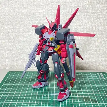 HG 1/144 건담 아스트레이 레드 프레임 인버전