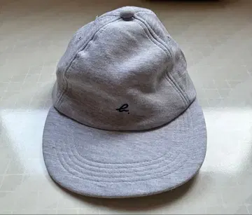 [새상품] agnes b. 에네스베 로고 캡 그레이