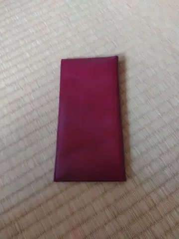 버건디 접이식 지갑