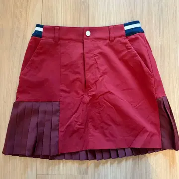 테일러메이드 플리츠 스커트 레드 S 사이즈