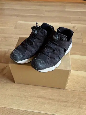 리복 인스타펌프 퓨리 블랙 US 9