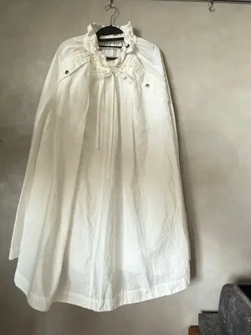 sacra 화이트 롱 플레어 스커트