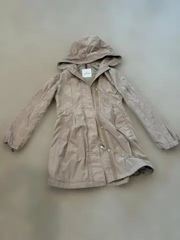 MONCLER 베이지 스프링 코트