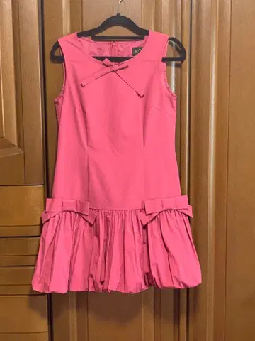 To be. by agnes b. 리본 원피스