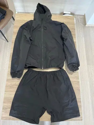 YEEZY WB-01 SH-01 SIZE 1 셋업