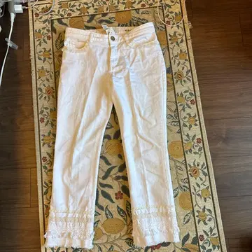 WEEKEND W19 Capri Flare 화이트 플레어 팬츠