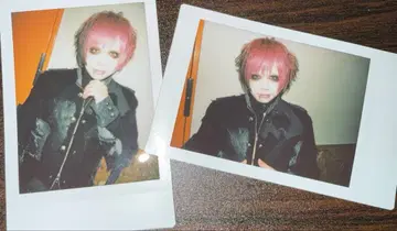 자아자아 안 폴라로이드