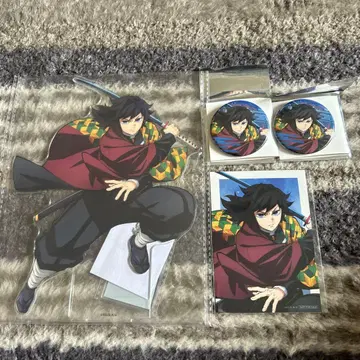 토미오카 기유 빅 아크릴 스탠드, 캔뱃지, 브로마이드 세트