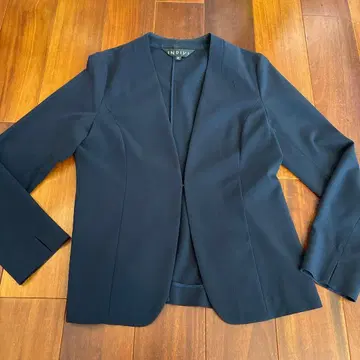 [ INDIVI ] 38 노카라 자켓 네이비