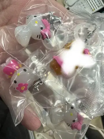 HELLO KITTY 메지루시 액세서리
