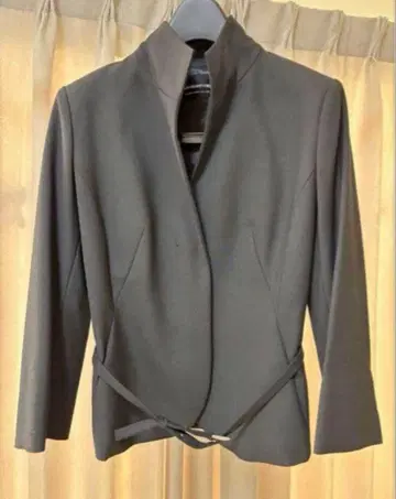 strawberry fields 노카라 수트