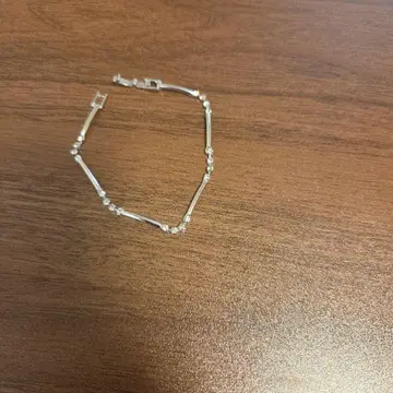 실버 비즈와 바 팔찌