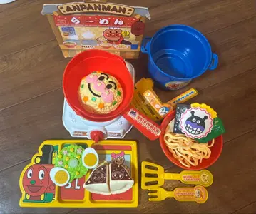 돌돌 말아 볶음밥도! 호빵맨 라면 세트