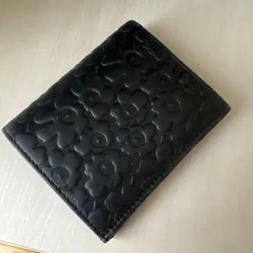 marimekko 블랙 가죽 3단 폴더형 지갑