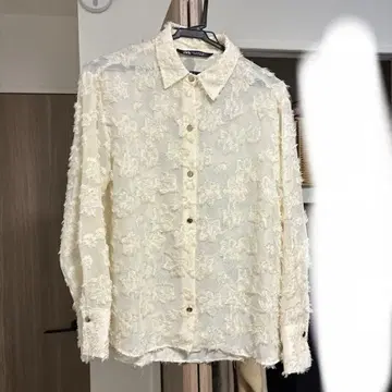 ZARA 자라 여성용 화이트 블라우스 셔츠 플라워 M 사이즈 긴팔