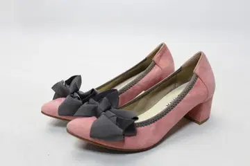 21 DIANA 다이애나 천연 가죽 리본 펌프스 (21.5cm) 새상품급