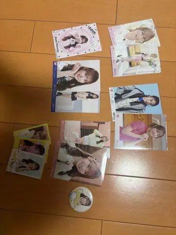 이퀄러브 타키와키 쇼코 씨 브로마이드, 캔배치, 포토 카드 등