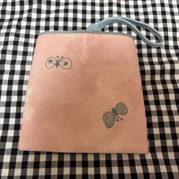 mina perhonen 미나 페르호넨 테트라 파우치 choucho